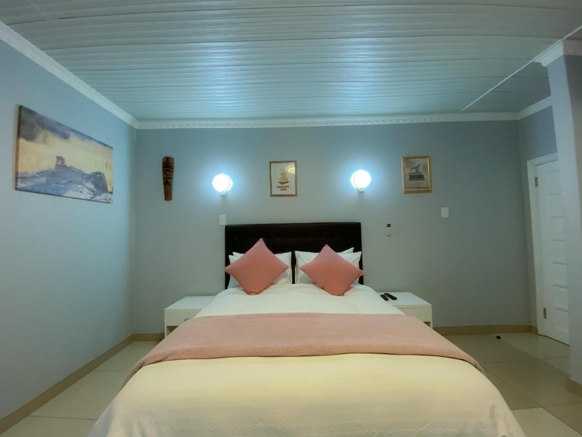 Kv Luxury Guest House Йоганнесбурґ Екстер'єр фото